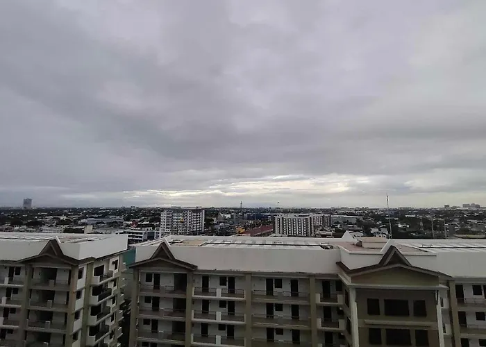 Simply Cozy 1 Bedroom Condotel Near Airport *