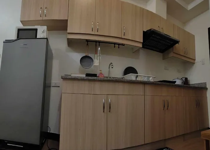 Simply Cozy 1 Bedroom Condotel Near Airport アパートホテル *