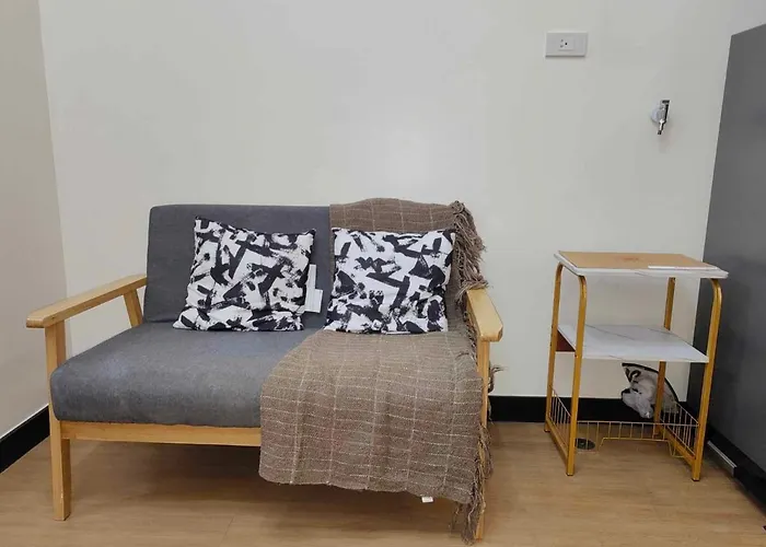 Simply Cozy 1 Bedroom Condotel Near Airport アパートホテル